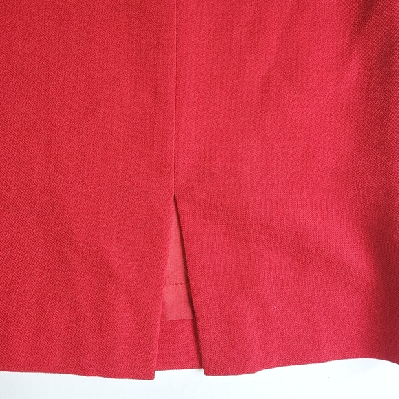 NWT •JONES BASICS • Jones New York BORDEUX •VINTAGE 90s Red Fitted Skirt - Picture 3 of 8